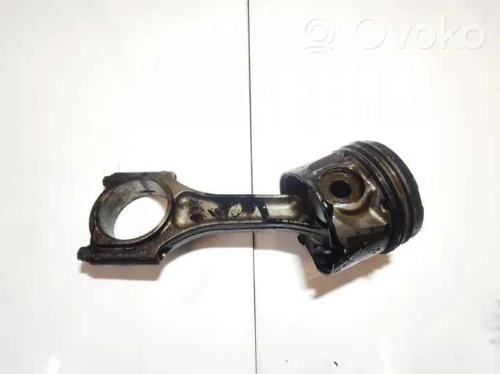 Opel Vectra B Piston with connecting rod 