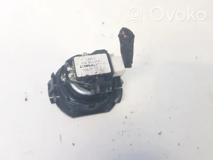 Nissan Qashqai Głośnik drzwi przednich 7606500231