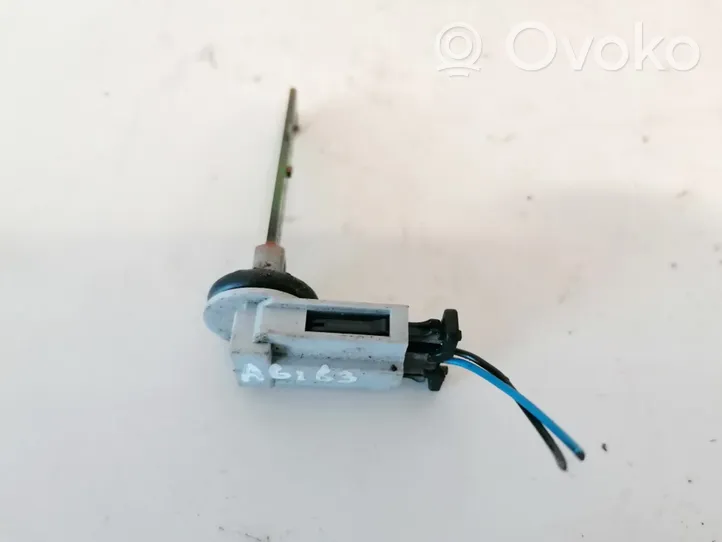 Audi Q7 4L Innentemperatursensor 4b0820539