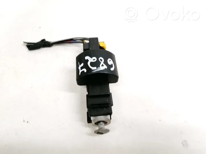 Opel Omega B2 Sensor Bremspedal 09149765