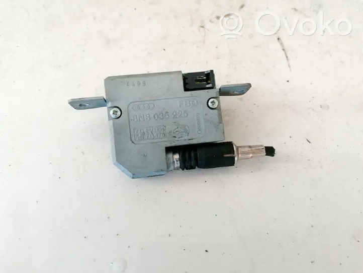 Audi TT Mk1 Sensor 8n8035225