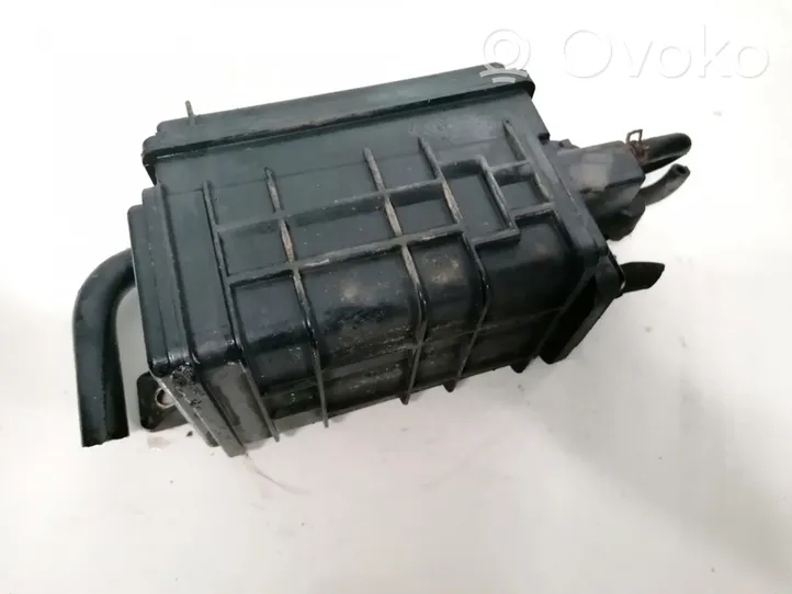 Honda CR-V Aktyvios anglies (degalų garų) filtras 