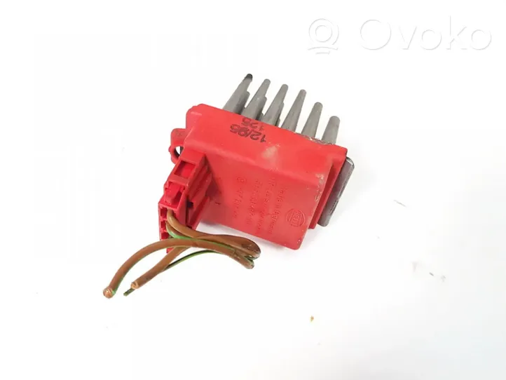 Audi A4 S4 B5 8D Heater blower motor/fan resistor 357907521