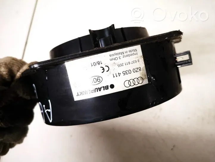 Audi A2 Głośnik drzwi przednich 8z0035411