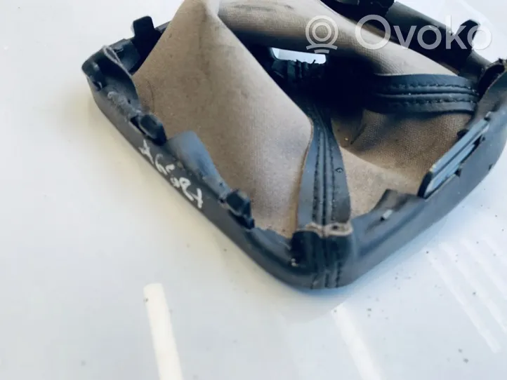 Subaru Outback Rivestimento in plastica cornice della leva del cambio 