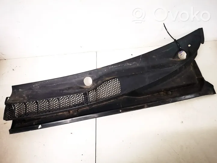 Toyota Yaris Wiper trim 5578252030