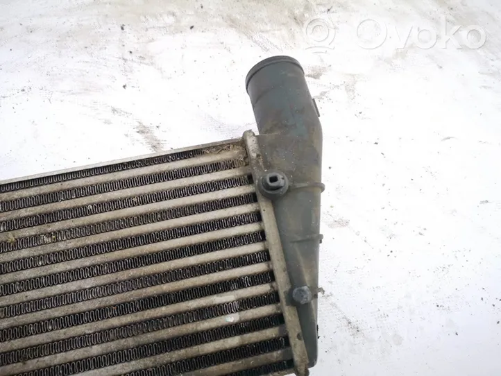 Audi A4 S4 B5 8D Chłodnica powietrza doładowującego / Intercooler 058145805a