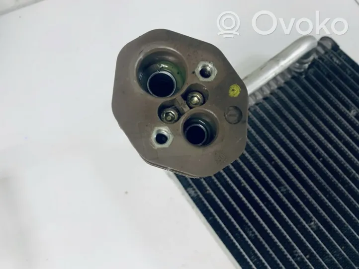 Renault Megane II Gaisa kondicioniera dzeses radiators 