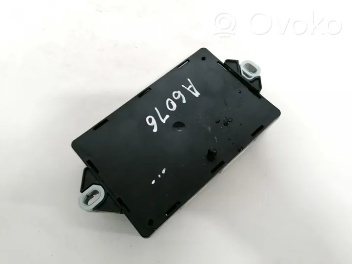 Land Rover Discovery Sport Boîte à fusibles sw71739084