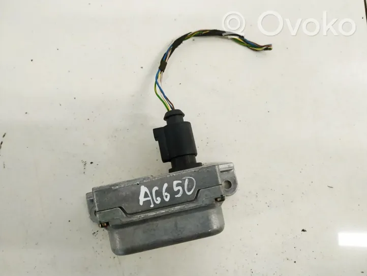 Volkswagen Golf V Sensor ESP de aceleración de frecuencia del intermitente 1k0907655b