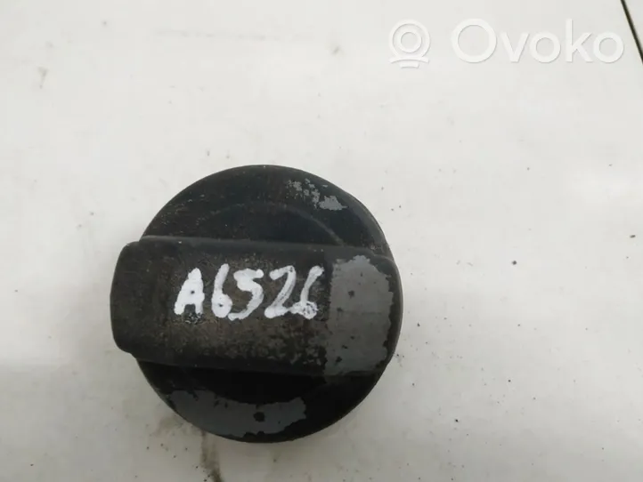 Audi A4 S4 B5 8D Fuel tank filler cap 