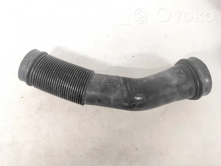 Audi A4 S4 B5 8D Tube d'admission d'air 058129627e