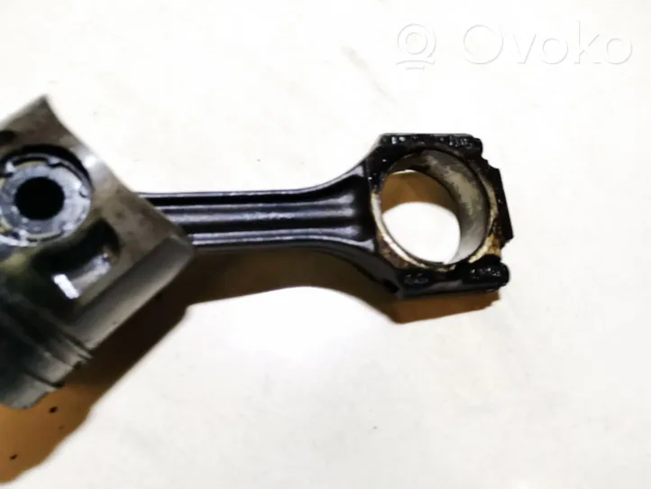 Audi A4 S4 B5 8D Piston with connecting rod 028H