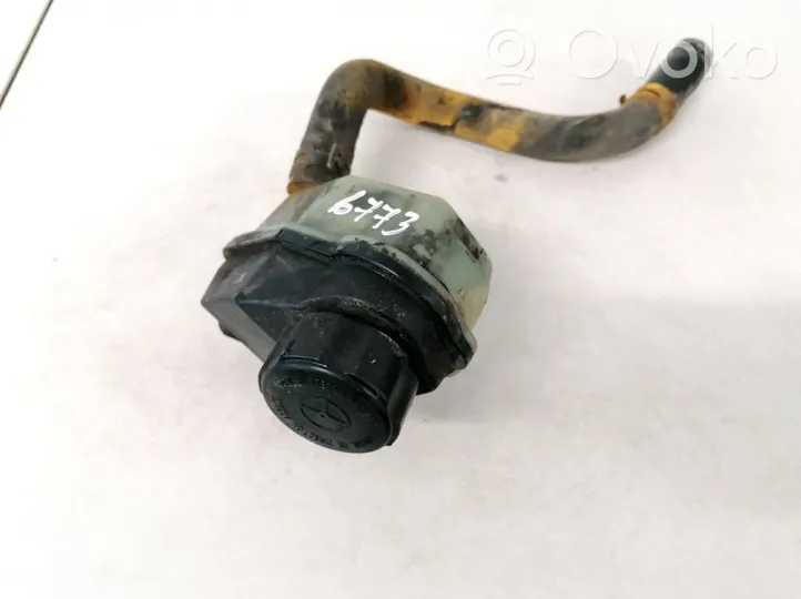 Volvo V50 Power steering fluid tank/reservoir 4n513531dc