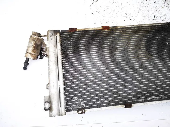 Opel Zafira A Radiateur condenseur de climatisation 