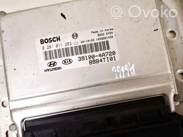 KIA Sorento Calculateur moteur ECU 391004a720