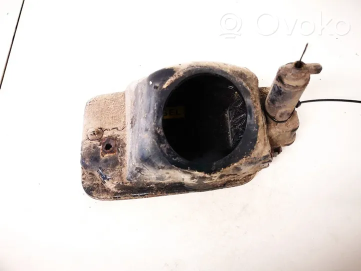 Fiat Ulysse Bouchon, volet de trappe de réservoir à carburant 1487168080