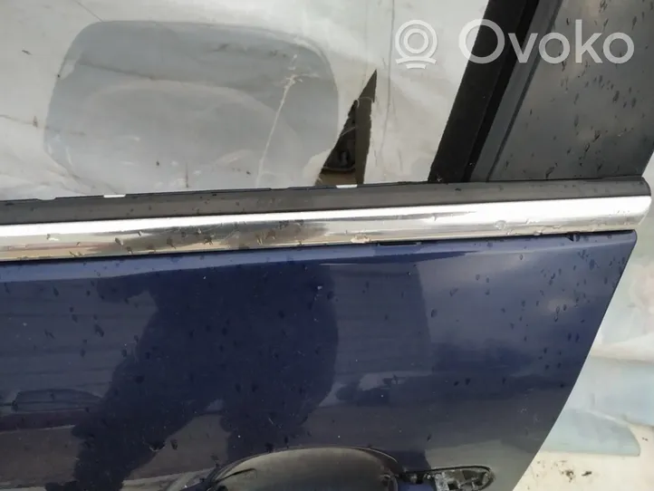 Volkswagen PASSAT B5.5 Priekinių durų stiklo apdaila 