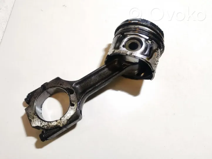 Audi A4 S4 B5 8D Piston with connecting rod 