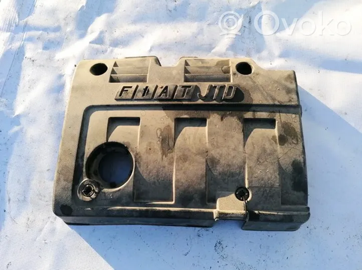 Fiat Stilo Engine cover (trim) 