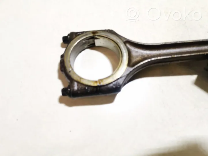 Audi A4 S4 B5 8D Piston with connecting rod 077b