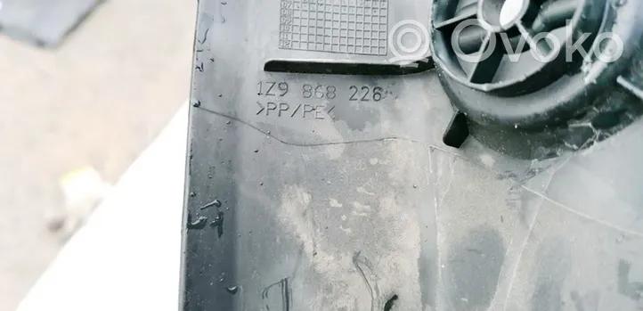 Skoda Octavia Mk2 (1Z) Muu sisätilojen osa 1Z9868226