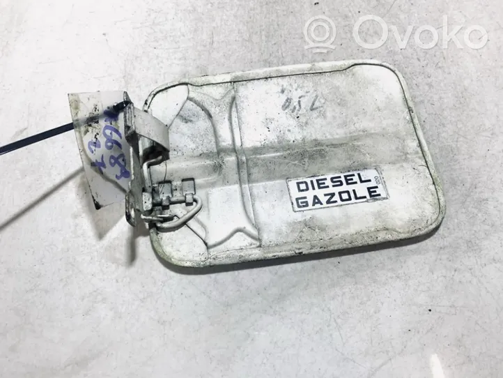 Volkswagen PASSAT B3 Fuel tank cap 357809905