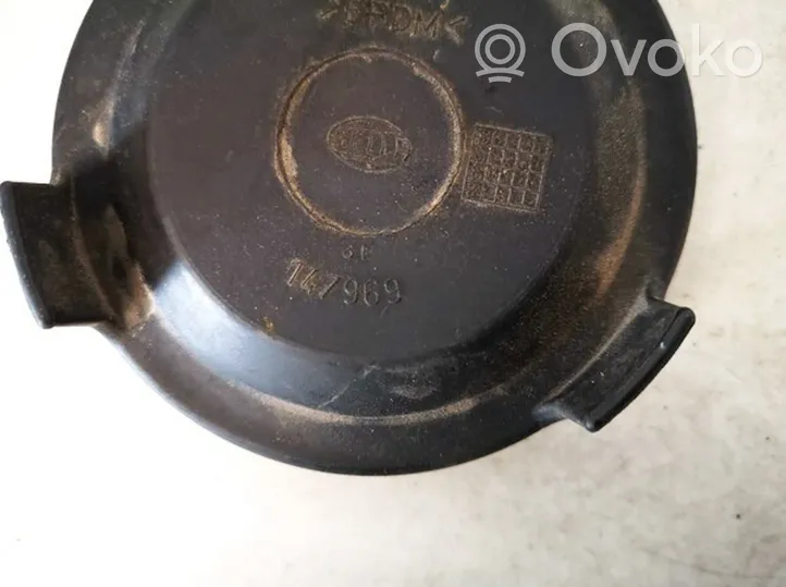 Volkswagen PASSAT B5 Osłona żarówki lampy przedniej 147969