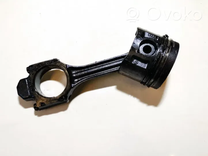 Volkswagen Golf III Piston with connecting rod 