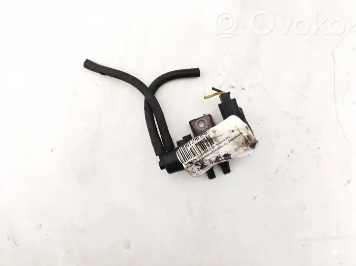 Toyota Avensis T250 Solenoidinis vožtuvas 258600r010