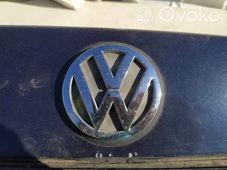 Volkswagen PASSAT B5 Emblemat / Znaczek 