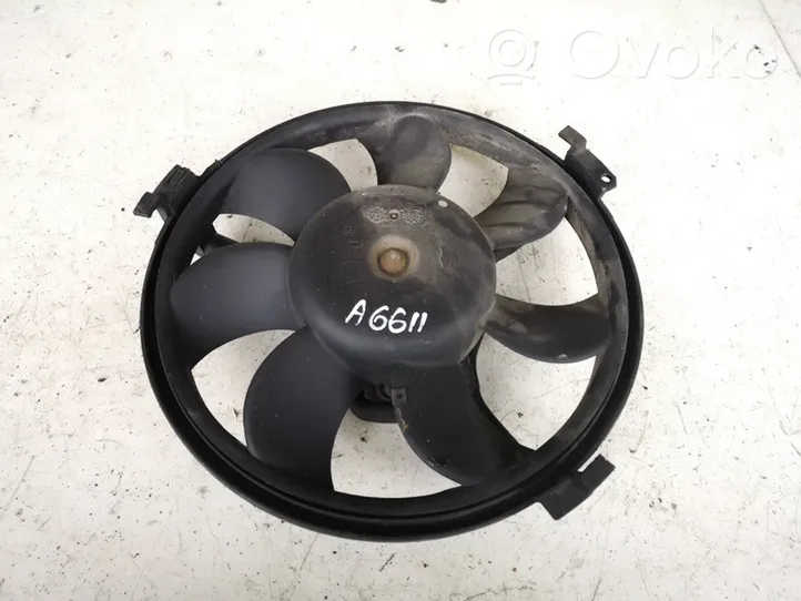 Audi A4 S4 B5 8D Radiator cooling fan shroud 