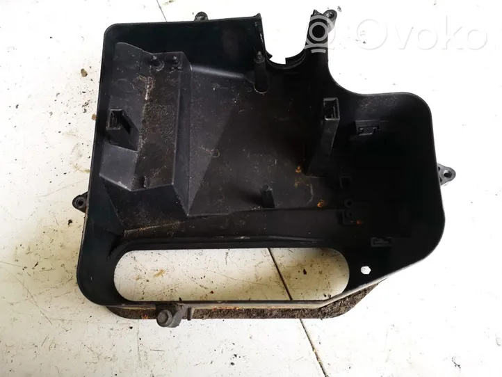 Audi A4 S4 B5 8D Altra parte esteriore 8d1907355