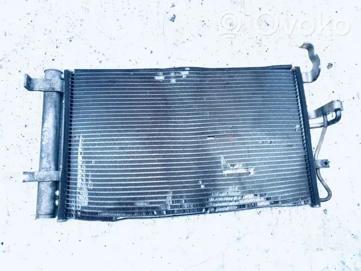 Hyundai Elantra Radiateur condenseur de climatisation 