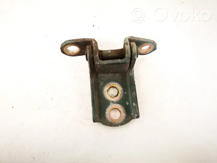 Nissan Primera Front door upper hinge 