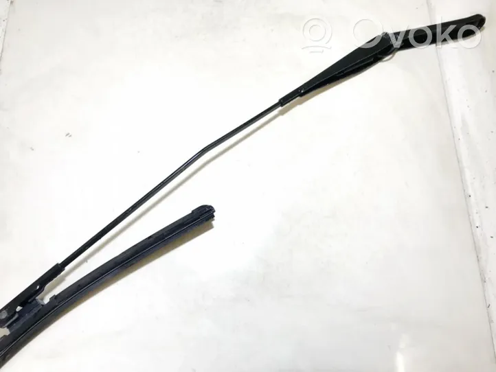 Ford Focus Front wiper blade arm 4m5117526cb