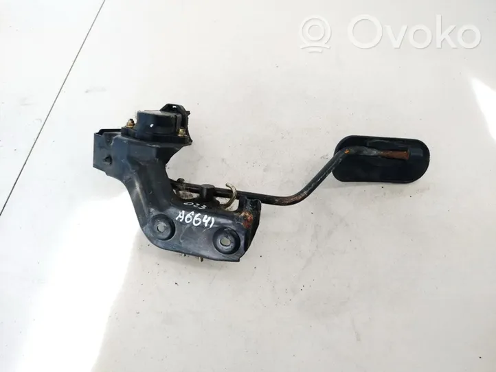 Toyota Avensis Verso Accelerator throttle pedal 