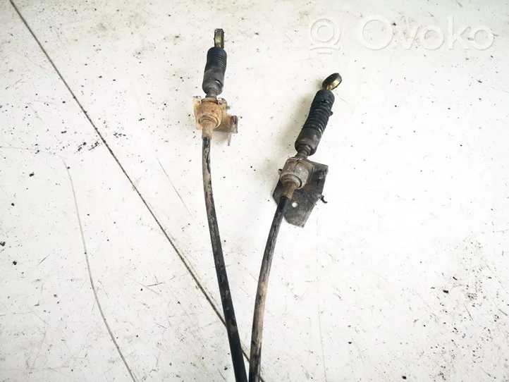 Volvo S40, V40 Gear shift cable linkage 30614219