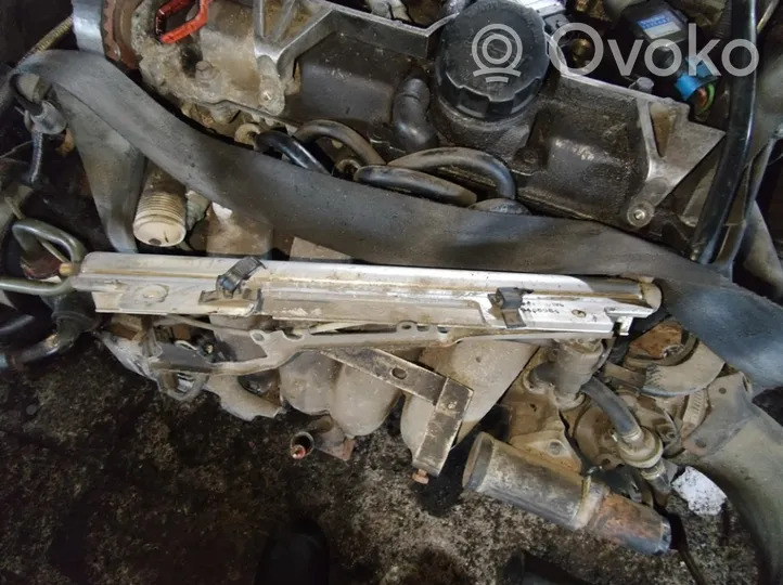 Volvo S40, V40 Tuyau de conduite principale de carburant 9180984