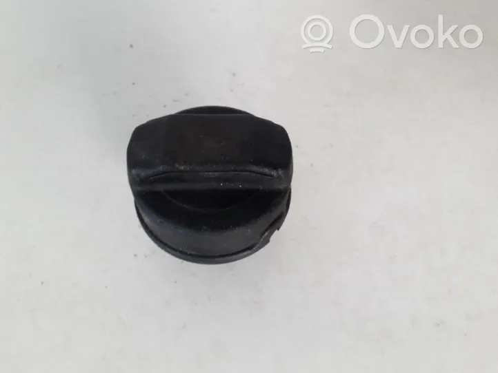 Audi 100 S4 C4 Tappo del serbatoio del carburante 