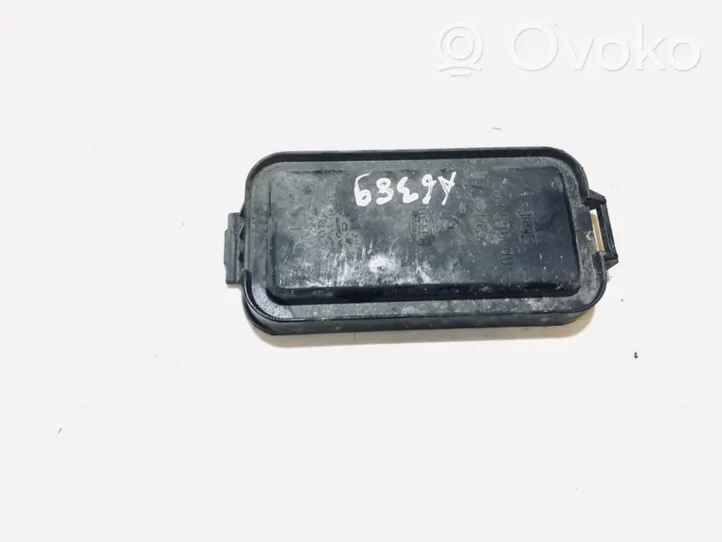 Volkswagen Bora Parapolvere per faro/fanale 963596-00