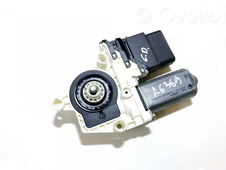 Volkswagen Bora Galinis varikliukas langų pakėlėjo 1c0959812a