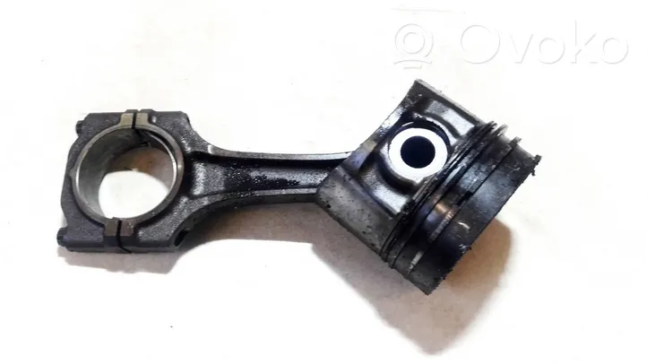 Renault Laguna I Piston with connecting rod hfc