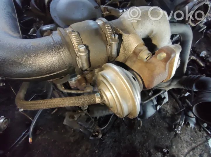 Audi A4 S4 B5 8D Valvola EGR 028131501e