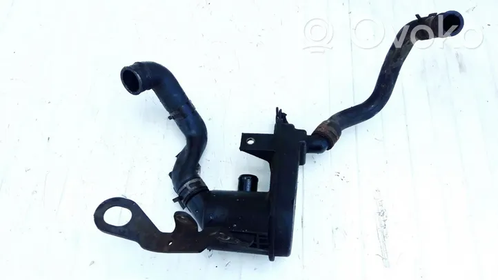 Ford Fiesta Sfiato/tubo di sfiato/tubo flessibile xs4q6a785ab