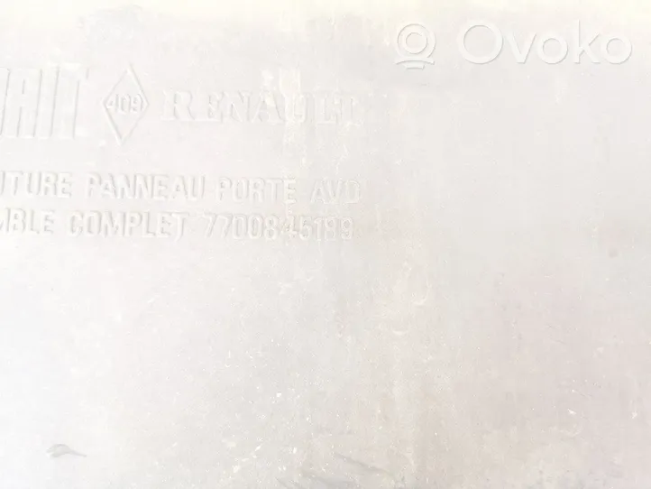 Renault Clio II Apmušimas priekinių durų (obšifke) 7700845189