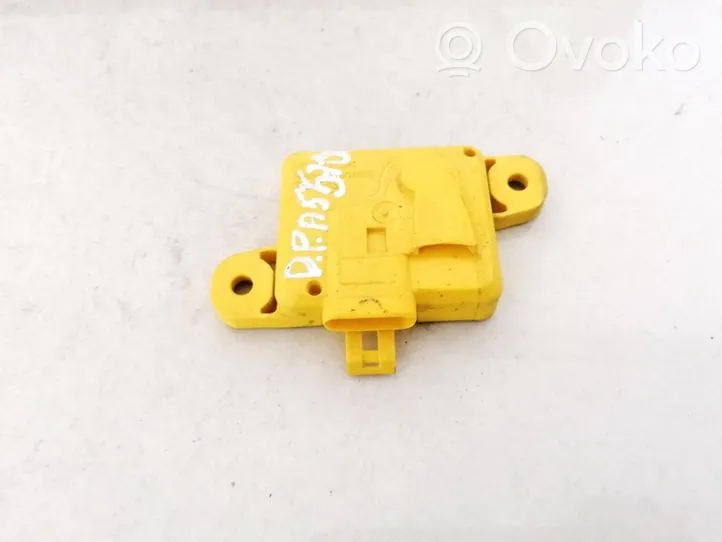 Opel Zafira A Airbag deployment crash/impact sensor 09133281