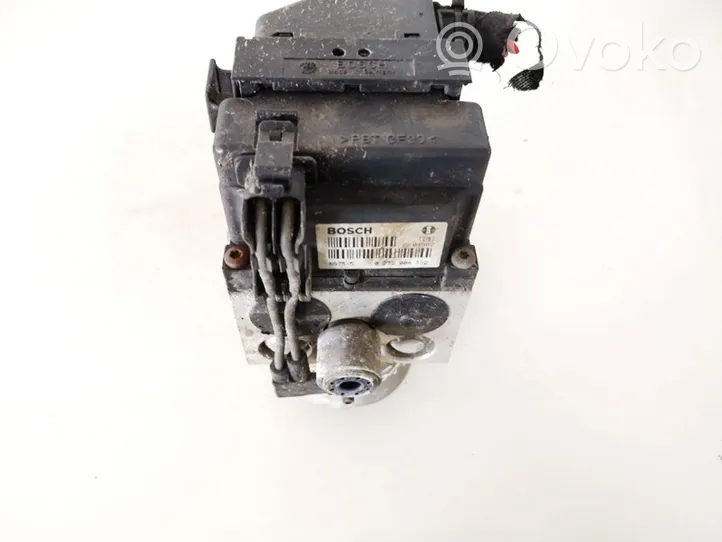 Audi A4 S4 B5 8D Pompa ABS 8e0614111