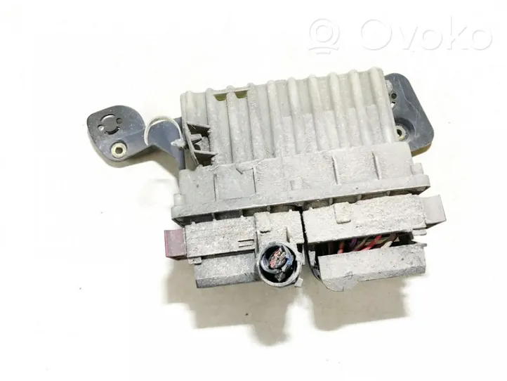 Opel Zafira A Coolant fan relay 24462346