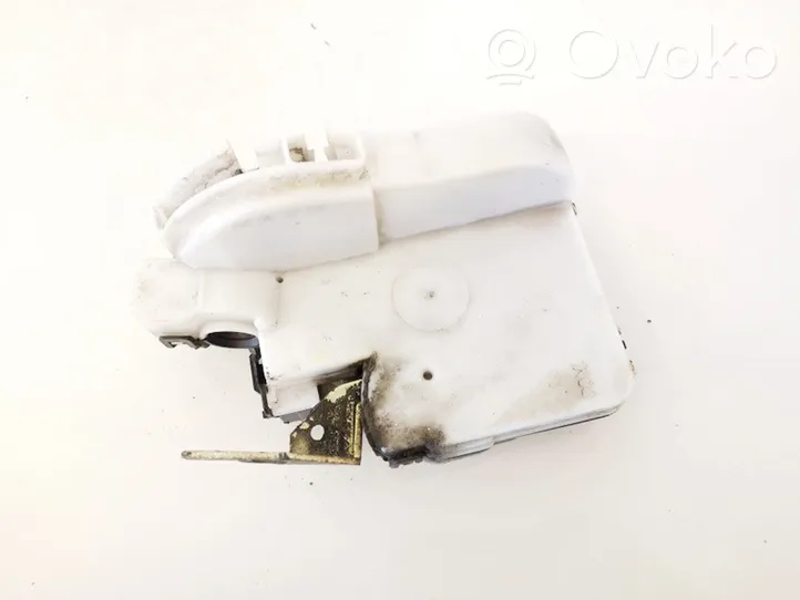 Volkswagen Polo II 86C 2F Front door lock 6n1837016